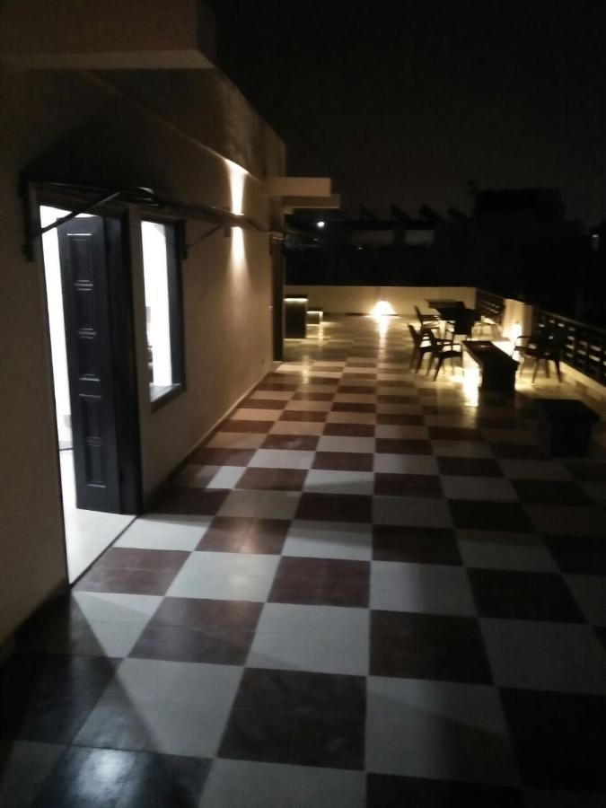 Metro Inn Pg Gurgaon Buitenkant foto
